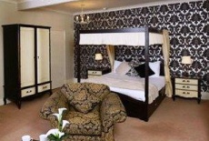 Отель Stags Head Hotel Bowness-on-Windermere в городе Боунесс-он-Уиндермир, Великобритания