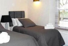 Отель Bath City Rentals Apartment 2 Benson House в городе Бокс, Великобритания