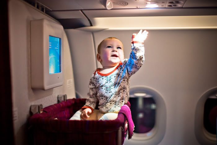 Люлька для ребенка в самолете