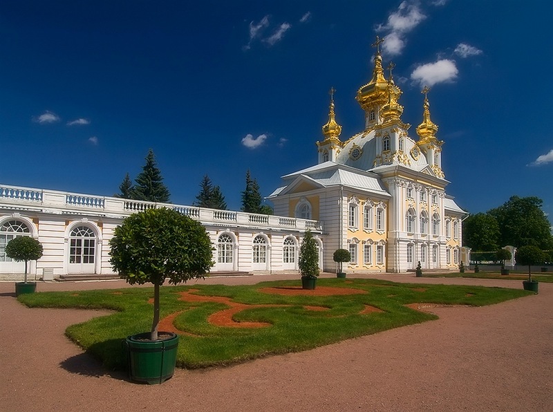 Большой Петергофский дворец