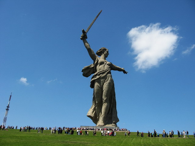 Мамаев курган и Родина-мать