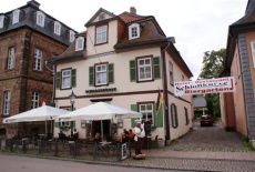 Отель Hotel-Restaurant-Pub Schlosskurve в городе Бад-Арользен, Германия