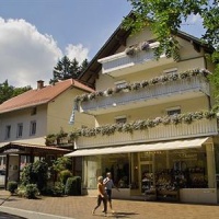 Отель Hotel Amadeus Bad Worishofen в городе Бад-Вёрисхофен, Германия