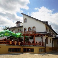 Отель Pensiunea Classic в городе Думбрава-Рошие, Румыния
