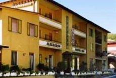 Отель Albergo Conca d'Oro в городе Риолунато, Италия