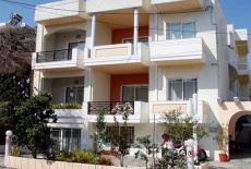 Отель Doreen Suites в городе Kato Galatas, Греция