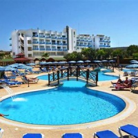 Отель Polycarpia Hotel в городе Protaras, Кипр