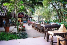 Отель Country Lake Nature Lodge Nakhon Sawan в городе Файуха Хири, Таиланд