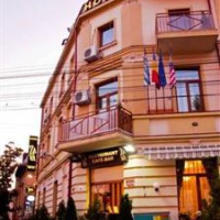 Отель Zava Hotel Bucharest в городе Пантелимон, Румыния
