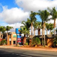 Отель Comfort Inn Citrus Valley в городе Ренмарк, Австралия