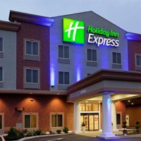 Отель Holiday Inn Express in Plainville в городе Этлборо, США