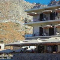 Отель O Gerolimenas To Akroyiali в городе Пиргос Диру, Греция