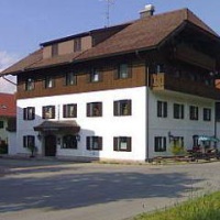 Отель Gasthof Pension Steinberger Sankt Georgen im Attergau в городе Штрас-им-Аттергау, Австрия