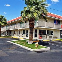 Отель Motel 6 Phoenix - Black Canyon в городе Финикс, США