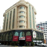 Отель Metropolitan Hotel Manama в городе Манама, Бахрейн
