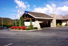 Отель BEST WESTERN PLUS Mountain Lodge at Banner Elk в городе Баннер Элк, США