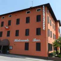 Отель HOTEL VIENNA Chiasso в городе Balerna, Швейцария