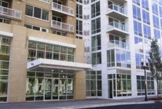 Отель Crystal Quarters Corporate Housing at the Concord в городе Арлингтон, США