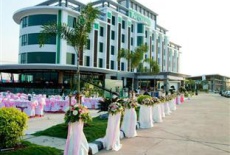 Отель The One Hotel Mekong River в городе Буенг Кан, Таиланд