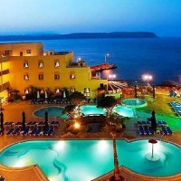 Отель The Riviera Resort & Spa в городе Меллиеха, Мальта