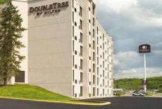 Отель DoubleTree by Hilton Hotel Pittsburgh-Meadow Lands в городе Meadowlands, США