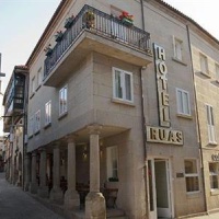 Отель Hotel Ruas Pontevedra в городе Понтеведра, Испания