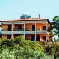 Отель Kostas House в городе Геракини, Греция
