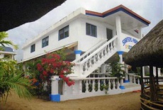Отель Surfers Paradise Beach Resort в городе Пасакао, Филиппины