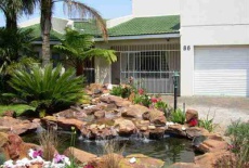 Отель Renates Heim B&B в городе Альбертон, Южная Африка
