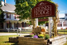 Отель Stone's Lodge under Mt Stratton Bondville в городе Бондвилл, США