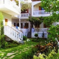 Отель Nicolas Beach в городе Палеохора, Греция