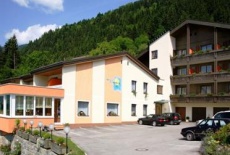Отель Feriendorf Ossiacher See в городе Stiegl, Австрия