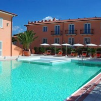Отель Varo Village Hotel в городе Marina di Bibbona, Италия