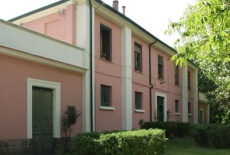 Отель Country House Villa delle Rose в городе Ателла, Италия