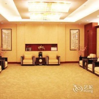 Отель Zhangzhou Longhai Diamond Hotel в городе Чжанчжоу, Китай