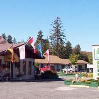 Отель Arrowhead Inn Huntsville в городе Хантсвилл, Канада