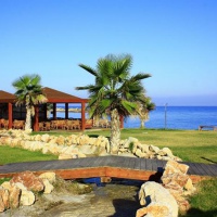 Отель Aegean Breeze Resort в городе Fanes, Греция