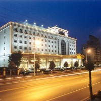 Отель Binhu Hotel Wuhan в городе Ухань, Китай