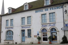 Отель Hotel de France Saint-Savin в городе Шовиньи, Франция