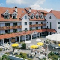 Отель Hotel & Gasthof Fast в городе Венигцелль, Австрия
