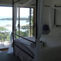 Отель Lakeside Escape Bed and Breakfast в городе Форстер, Австралия