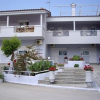 Отель By the Sea в городе Кассандра, Греция