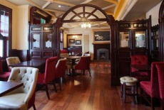 Отель The Carraig Hotel Carrick-on-Suir в городе Каррик-он-Шур, Ирландия