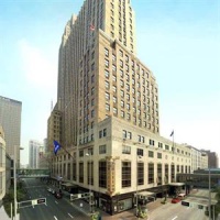 Отель Hilton Cincinnati Netherland Plaza в городе Цинциннати, США