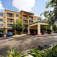 Отель Courtyard by Marriott Houston Sugar Land в городе Шугар-Ленд, США