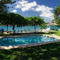 Отель Traditional 5 BR Waterfront Villa - Discovery Bay в городе Дискавери Бэй, Ямайка
