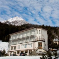 Отель Hotel-Pension Alpina в городе Давос, Швейцария