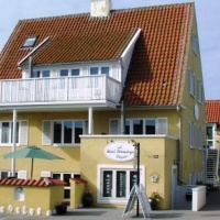Отель Hotel Strandvejen Rooms в городе Фредериксхавн, Дания