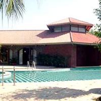 Отель U Tropicana Alibaug в городе Алибаг, Индия