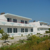 Отель Stenna Apartments в городе Кефалос, Греция